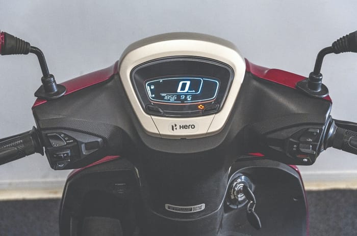 Hero Destini 125 display